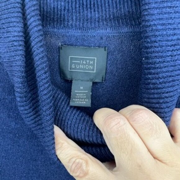 14th & Union Cashmere Turtleneck Sweater Navy Blue Size Medium - Picture 3 of 4